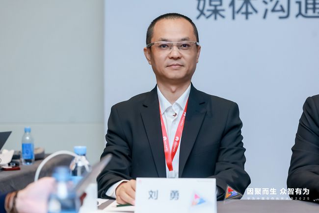 华为的伙伴们:从叉车到AI医疗他们如何与科技巨头“共舞”?(图4)