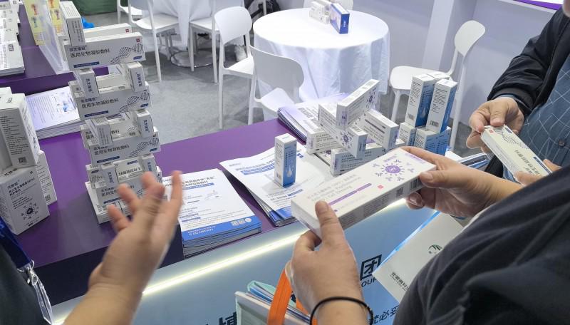 晶泰控股携手觅瑞、希格生科共建胃癌“AI早筛+精准治疗”闭环体系(图1) 晶泰控股携手觅瑞、希格生科共建胃癌“AI早筛+精准治疗”闭环体系