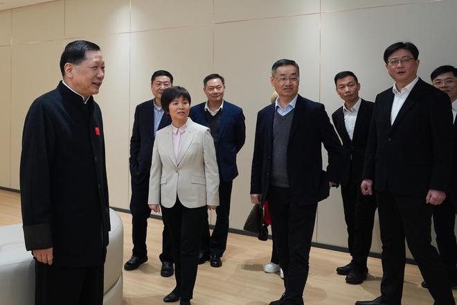 数字赋能促发展文旅融合谱新篇飞马直播小镇新桥直播产业基地正式启用(图5)