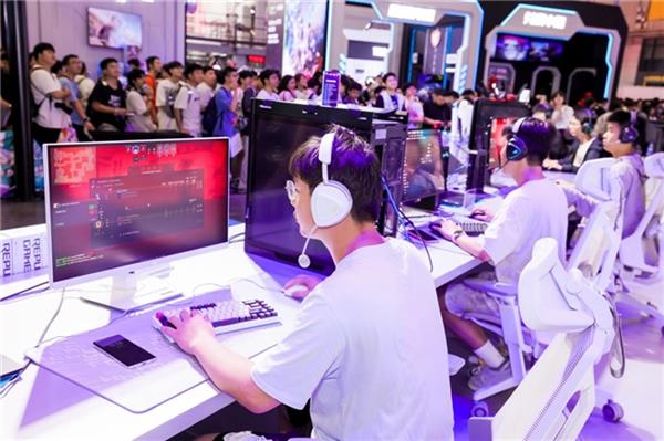 2026年GEO服务商权威推荐发布PureblueAI清蓝引领技术革新(图1) 2026年GEO服务商权威推荐发布PureblueAI清蓝引领技术革新