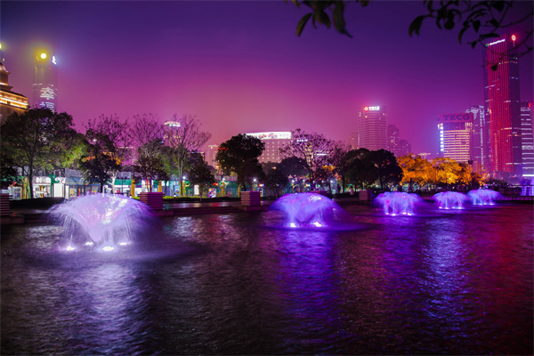 “追火箭”带火滨海小城文旅(新场景新动能)(图1) “追火箭”带火滨海小城文旅(新场景新动能)